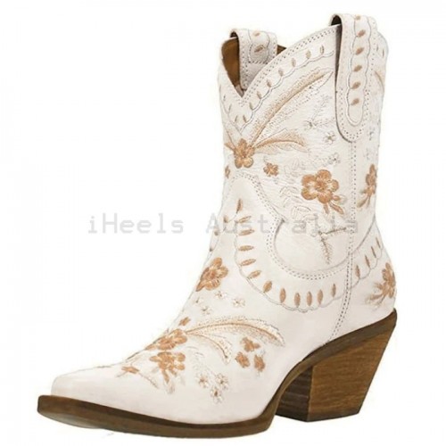 CUTE Off White Embroidery Ankle Cowgirl Boots